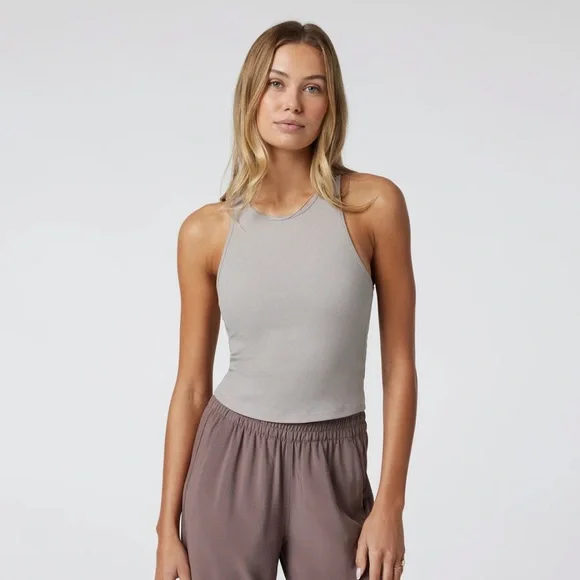 Vuori Women's Ribbed Crop Tank Top in Light Taupe - Picture 3 of 9